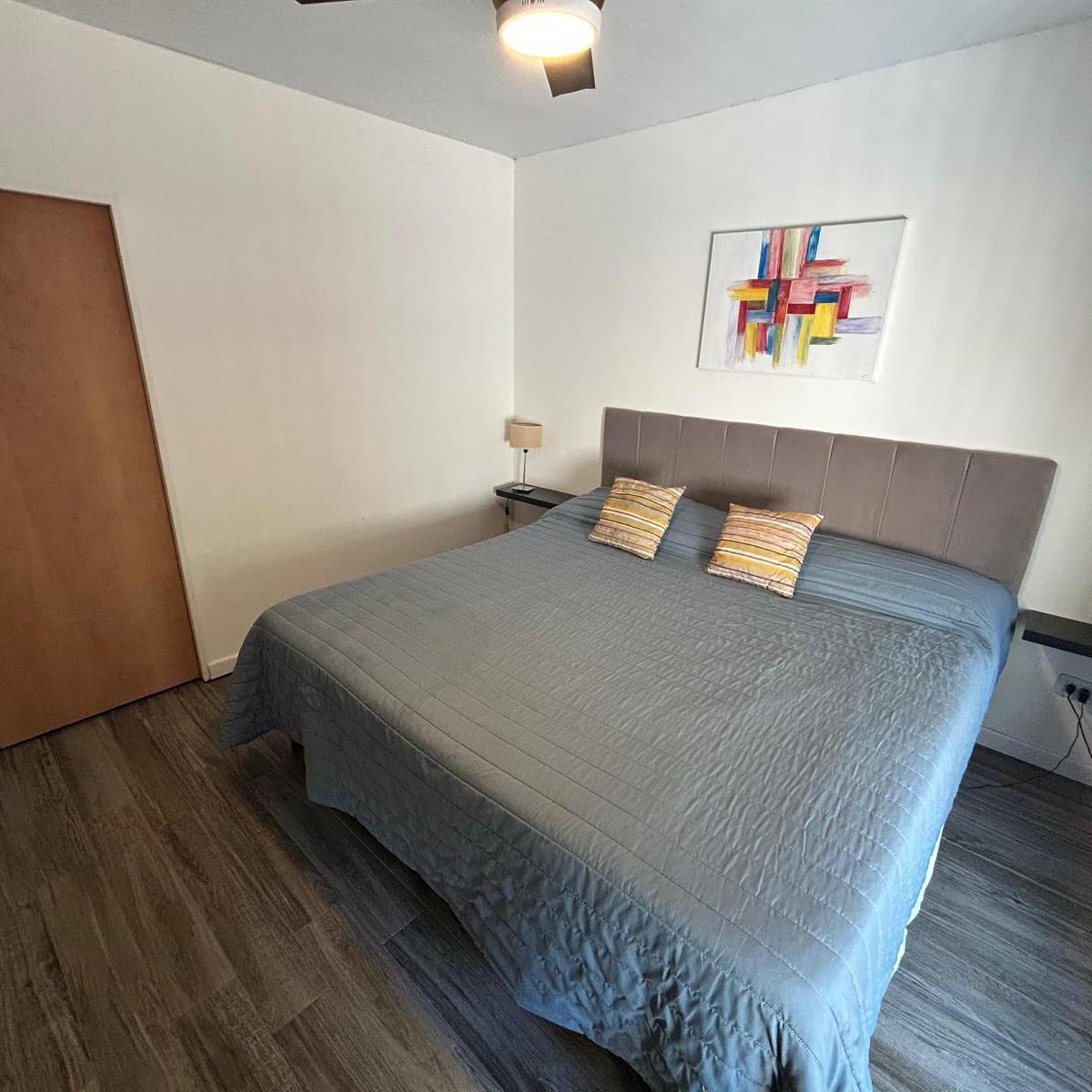 En Venta Casa Dos Dorm. Mas Playroom, Piscina y Parque. a 100 m del Rio. Pueblo Esther. 5