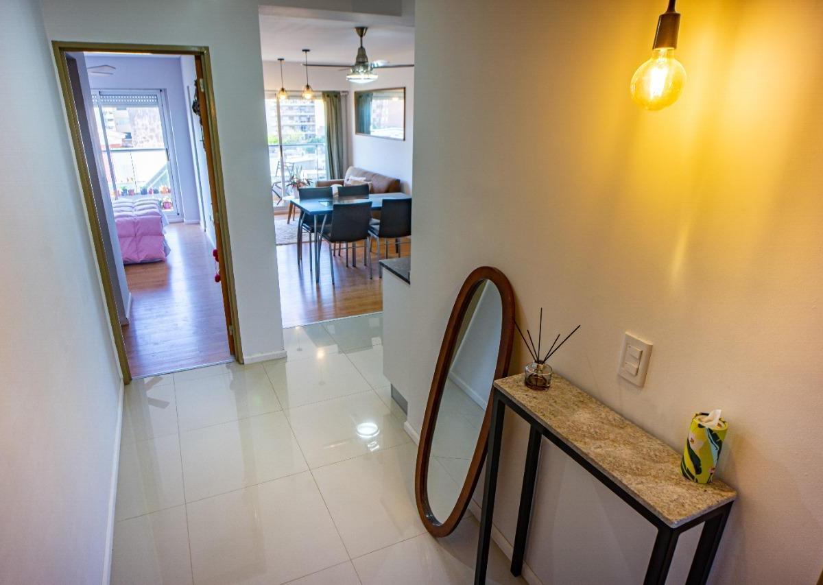 Departamento en Venta 2 Dormitorios 6 años antigüedad Abasto
