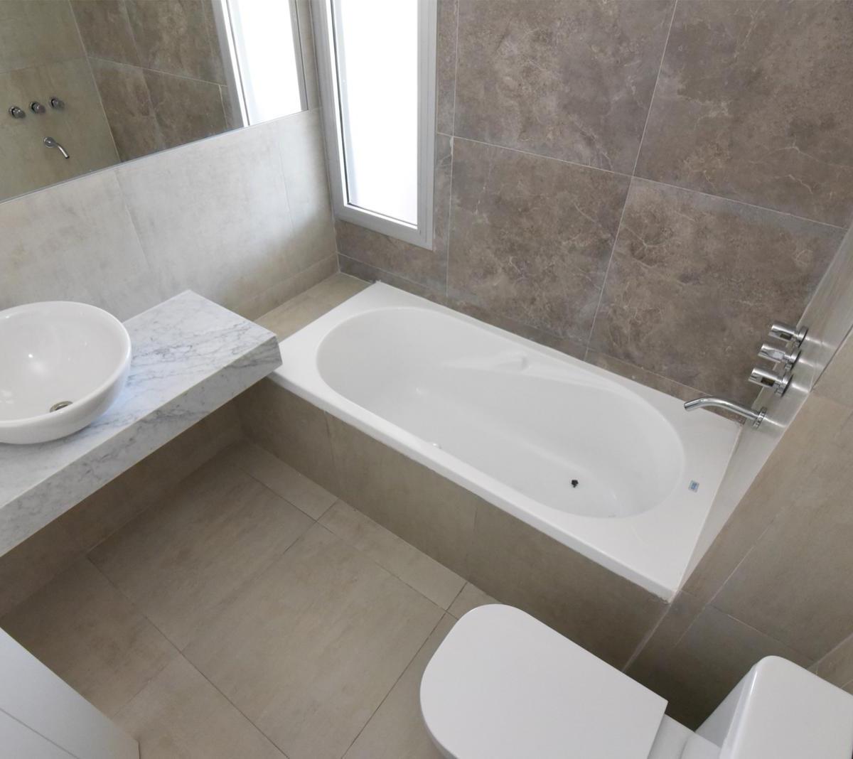 Departamento Dos Dorm. en Av del Valle 2700. Torre Mirador 4