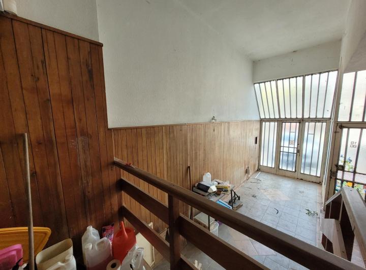 Casa para Remodelar en ABASTO 222 m2 Cub. Oportunidad, 7 Ambientes, Cochera Jardín 1