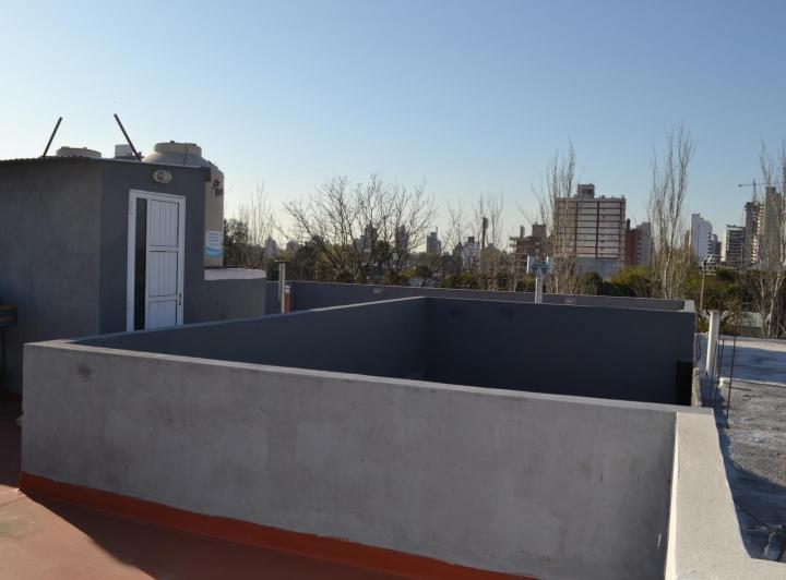 Se vende Dto. 1 dorm. 2º piso escalera en Barrio Arroyito 3