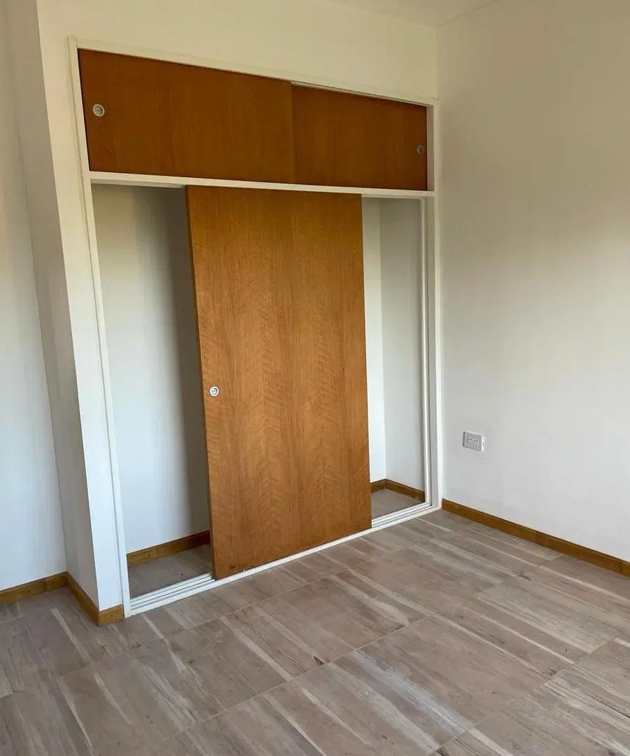 Casa en Venta 2 dormitorios Barrio El Molino, Roldan. 2