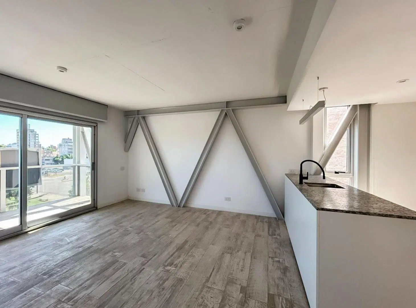 Departamento monoambiente divisible a la venta - Luis Agote - A estrenar 5