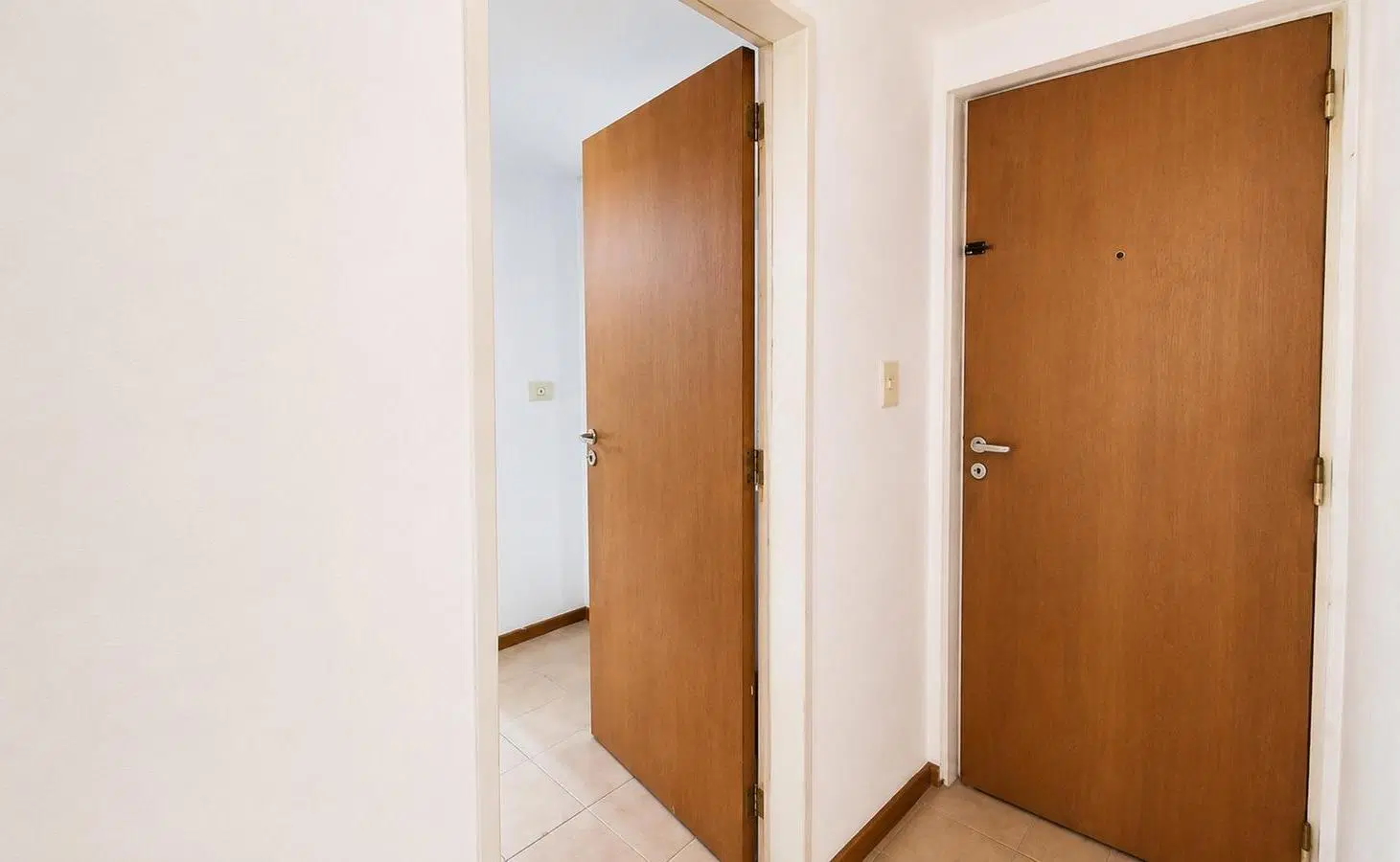 Departamento 1 Dormitorio con Patio en Alquiler zona Medicina 5
