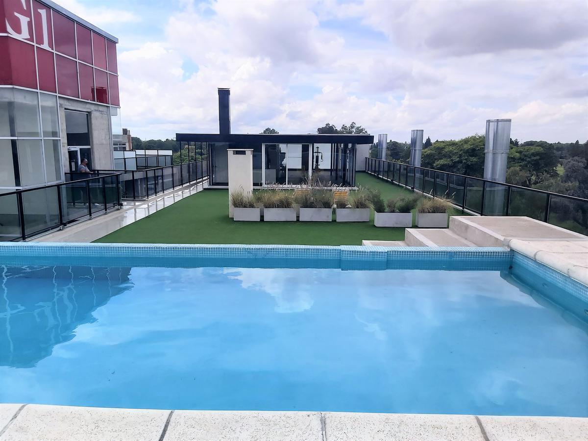 Foto de Alquiler Departamento 3 dormitorios cochera doble, baulera. Pileta, imagen 5