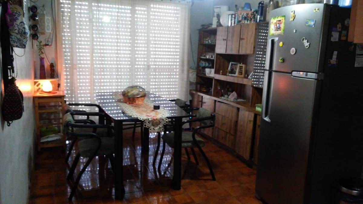Foto de AMPLIO INMUEBLE DESARROLLADO EN DOS PLANTAS, imagen 1