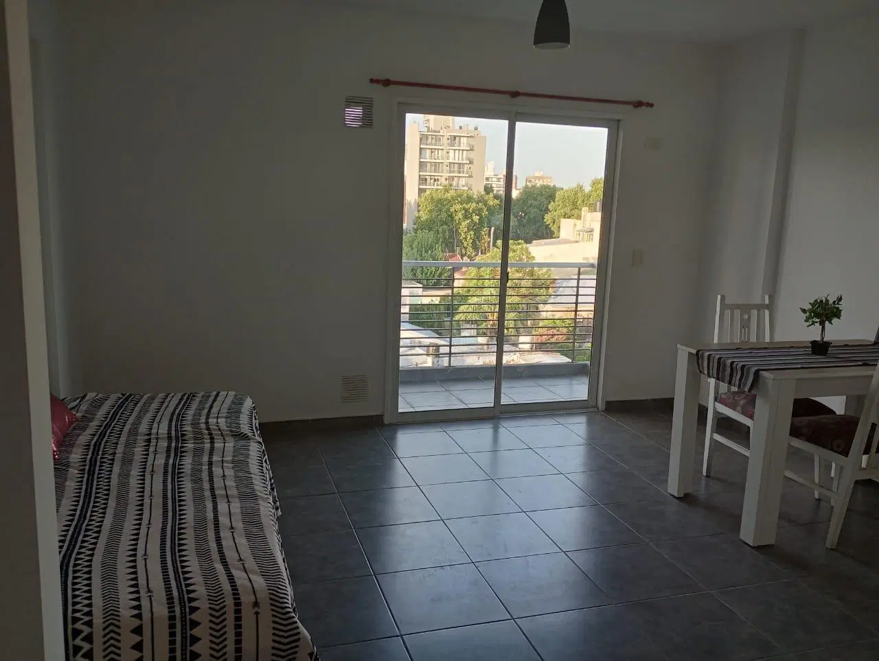 VENTA MONOAMBIENTE-BARRIO ECHESORTU 2