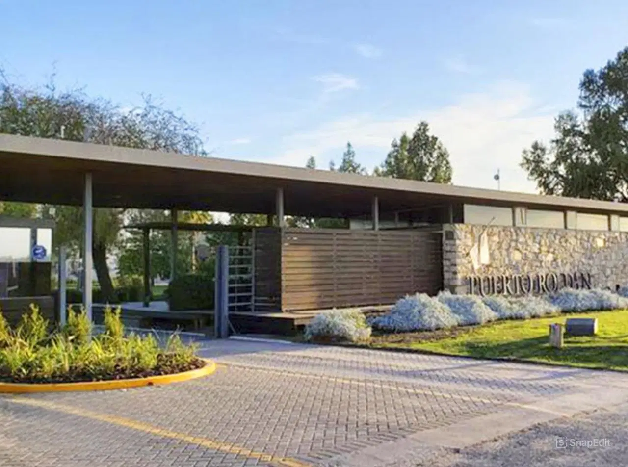 Terreno frente al lago en Venta B° Puerto Roldán 1537 m2 1