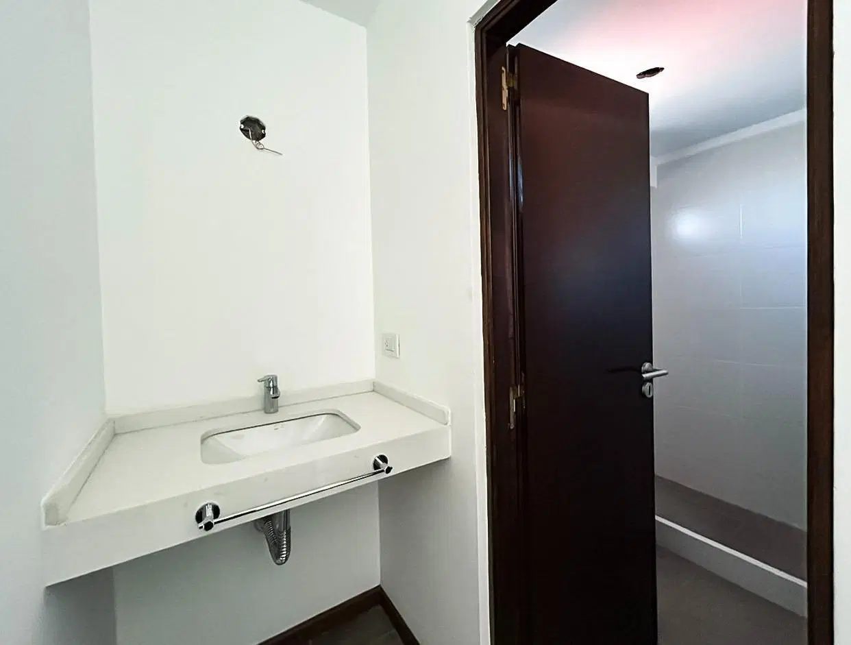 Departamento monoambiente en venta Echesortu con balcón. Entrega 2025 8