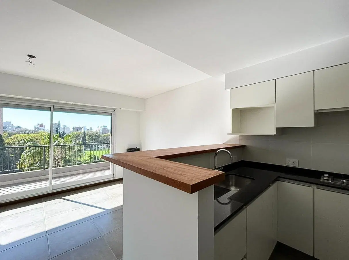 Departamento monoambiente en venta Echesortu con balcón. Entrega 2025 2