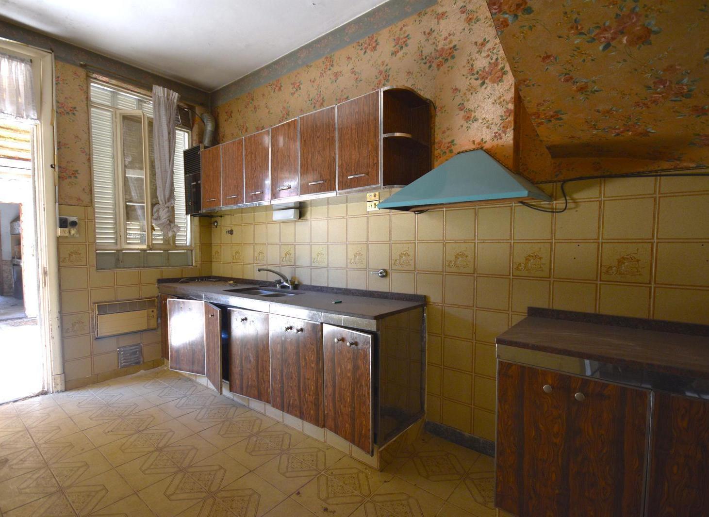 Foto de Casa + Lote en Venta Belgrano 3 dormitorios cochera. Salida a dos calles, imagen 1