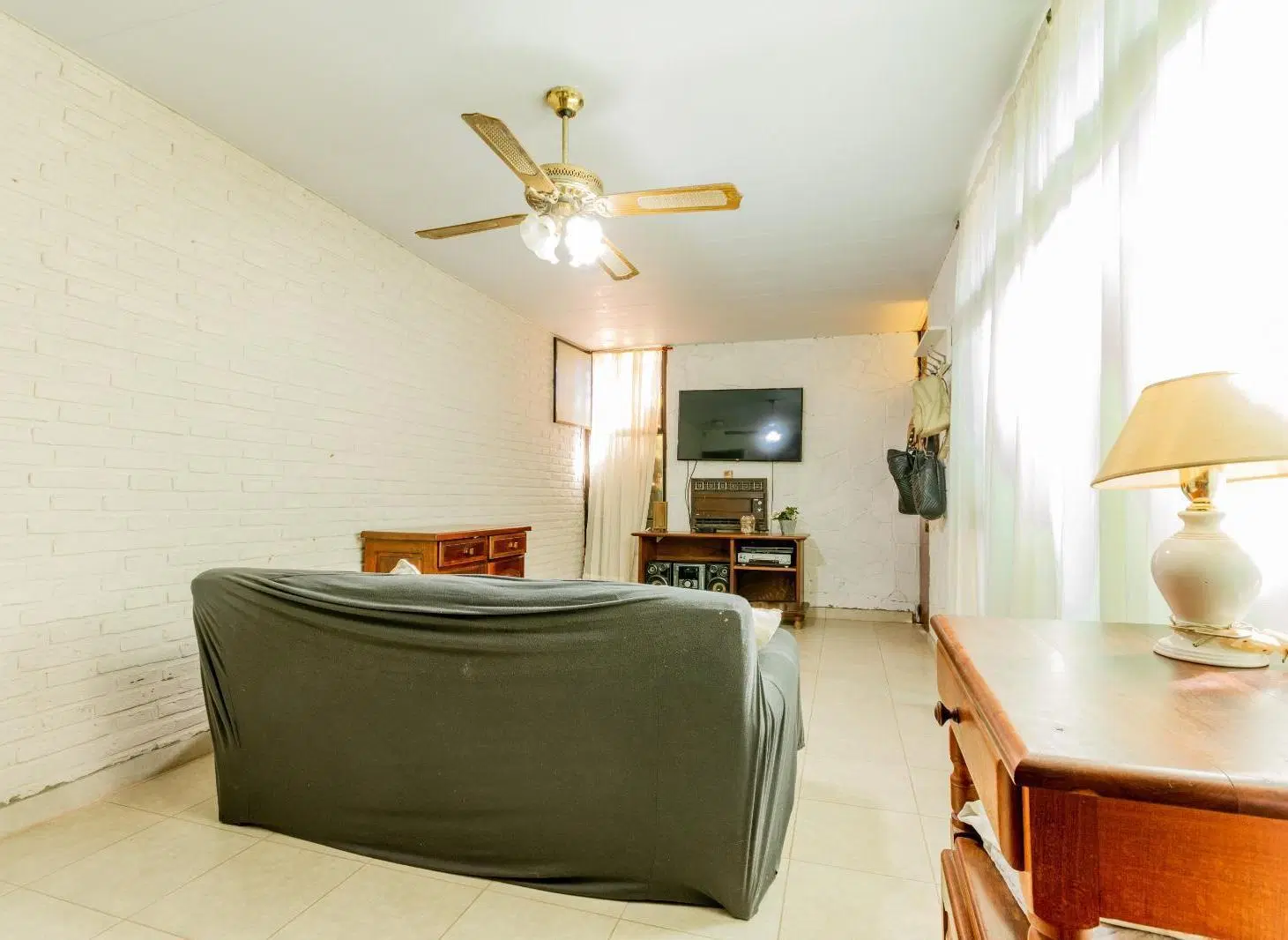 VENTA/PERMUTA - Casa 3 dormitorios, con patio y cochera - Alberdi, Rosario 3