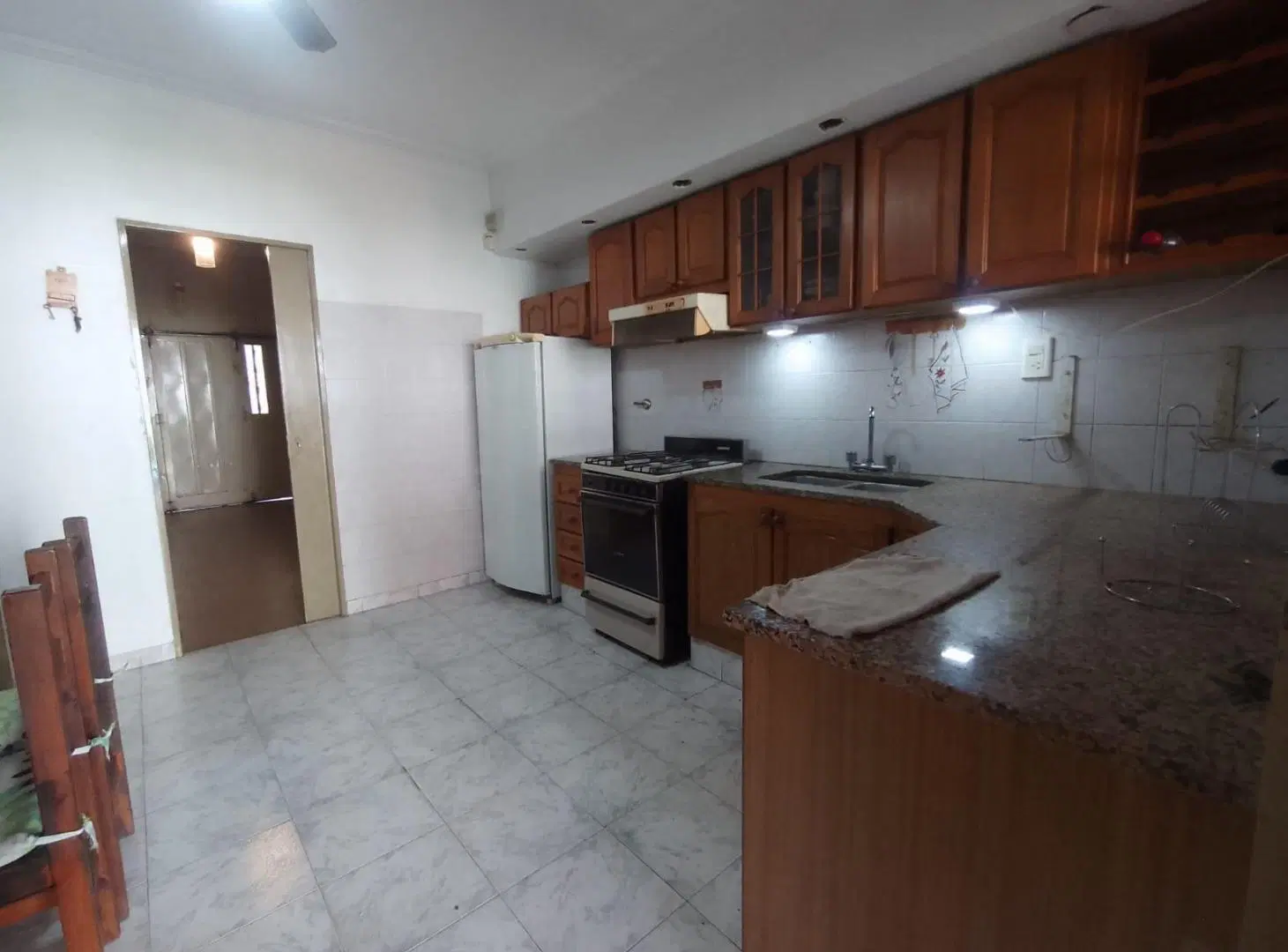 VENTA Casa dos dormitorios, con cochera y patio con pileta, en el barrio Belgrano 5