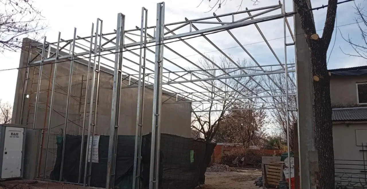 Galpón en Venta Funes 204 m2 4