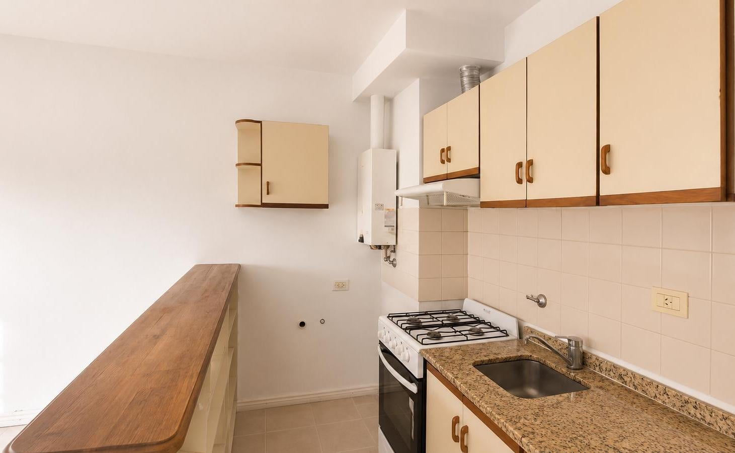 Foto de Departamento en alquiler 1 Dorm con Balcon Zona Medicina, imagen 2