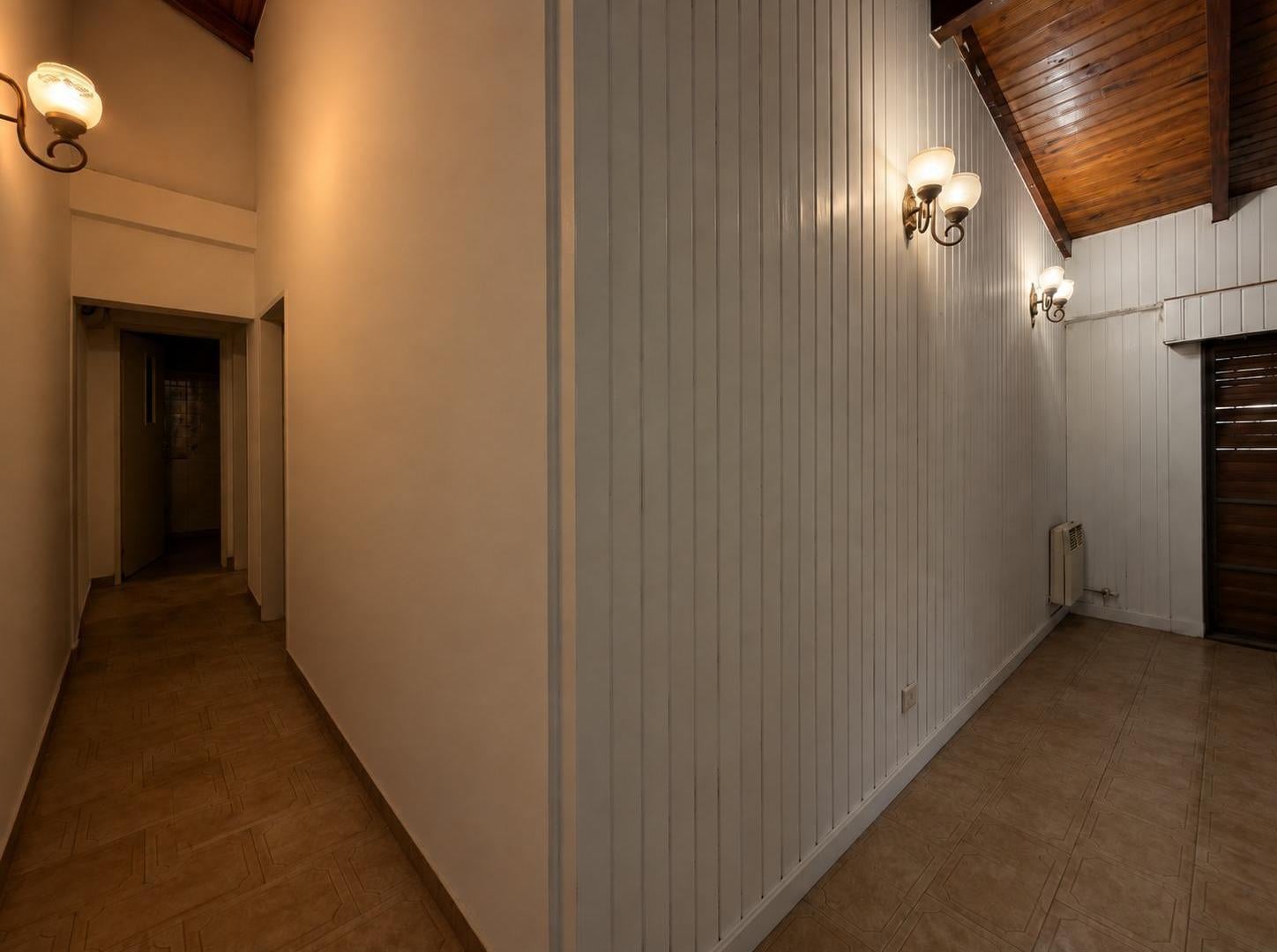 Foto de En venta casa quinta 3 dormitorios. Terreno 900m2. Piscina. Sobre ruta, imagen 4