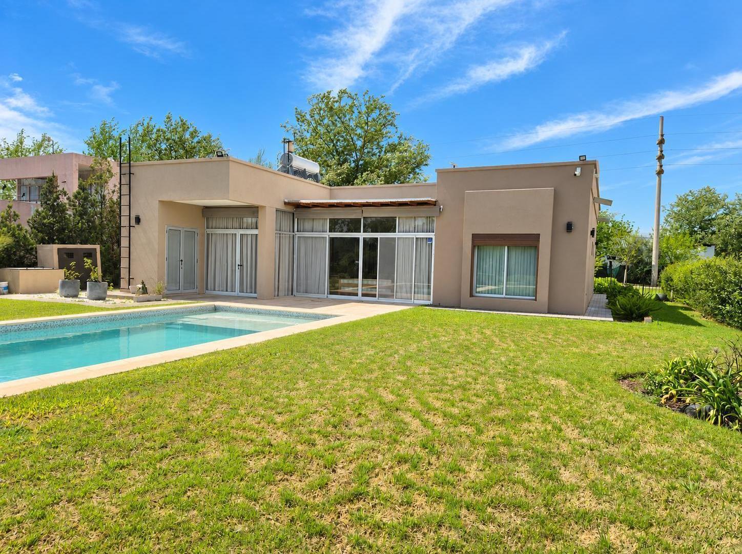 Foto de Casa en Venta B° Cerrado Puerto Roldán 2 dormitorios mas comodín, imagen 4