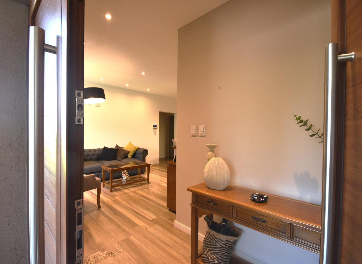 Foto de Casa en Venta B° Cerrado Puerto Roldán 2 dormitorios mas comodín, imagen 3