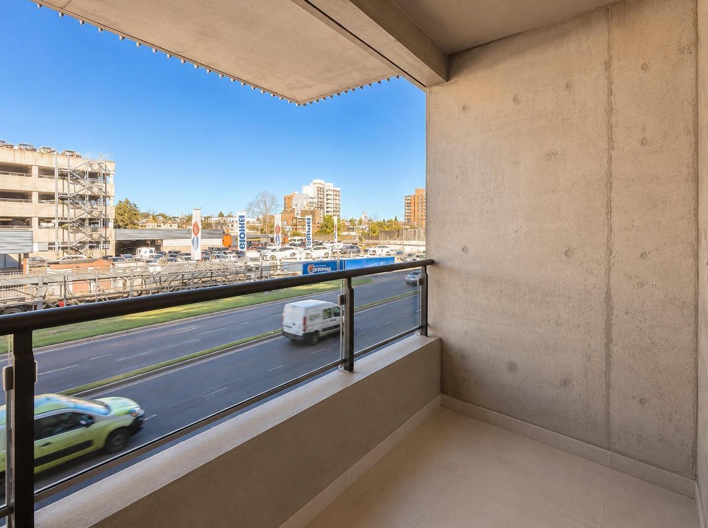 Foto de Venta depto. 1 dormitorio más escritorio. 55m2. En edificio Ana, imagen 2