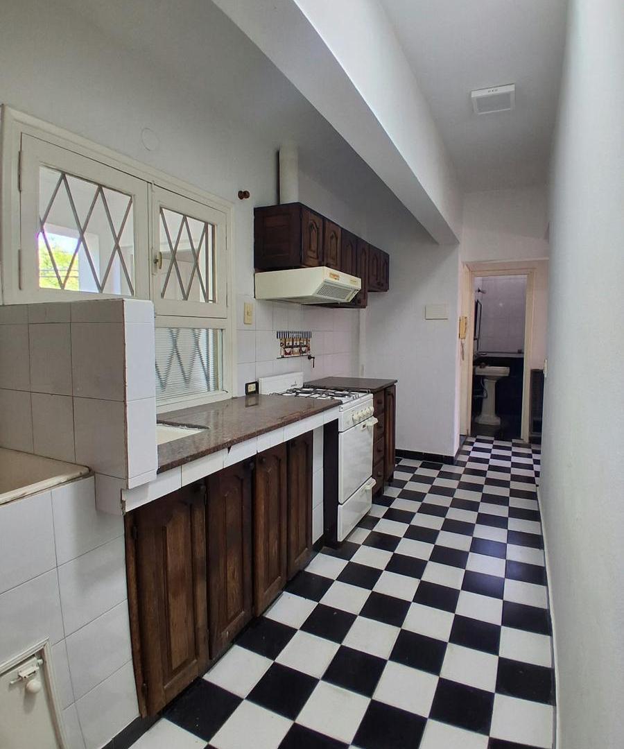 Foto de Venta Casa de 2 dormitorios y terraza, en planta alta., imagen 1