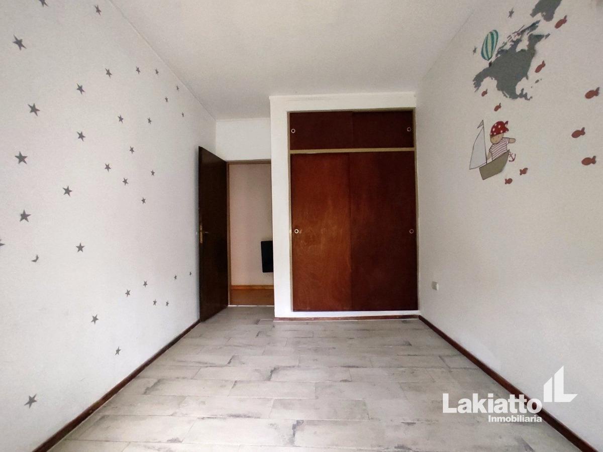 Casa 3 Dorm C/2 Cocheras y Consultorio Odontologico - Montevideo 5400 - Belgrano 5