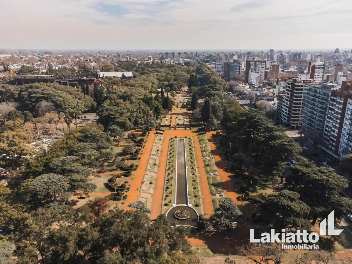 Departamento 3 Dorm con Cochera (Piso Exclusivo) - Pellegrini 2300 - Lourdes 5