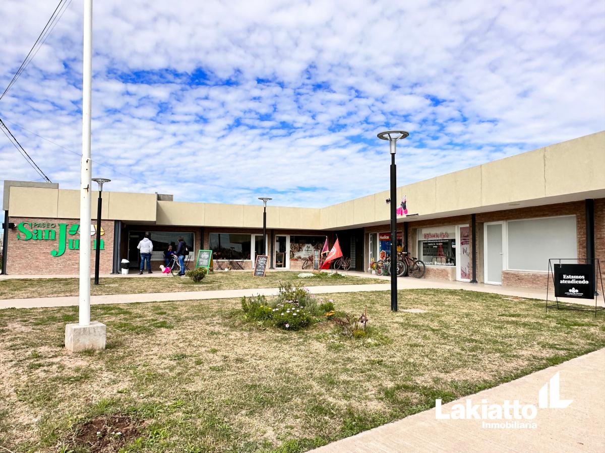 Terreno en Venta Jardines de Esther - Pueblo Ester 1