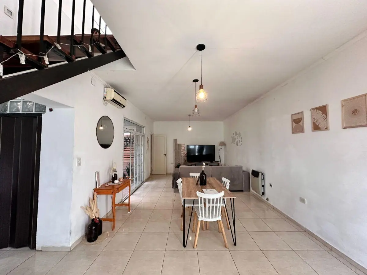 Casa de 3 dormitorios en venta en Arroyito 3
