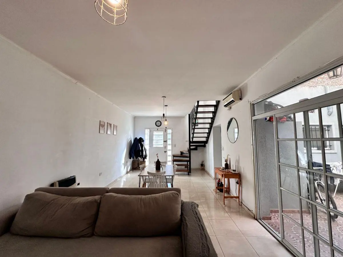 Casa de 3 dormitorios en venta en Arroyito 4