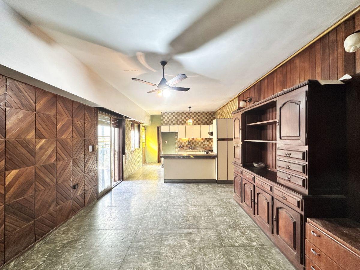 Foto de Casa en venta 4 dormitorios c/garage en Echesortu, imagen 5