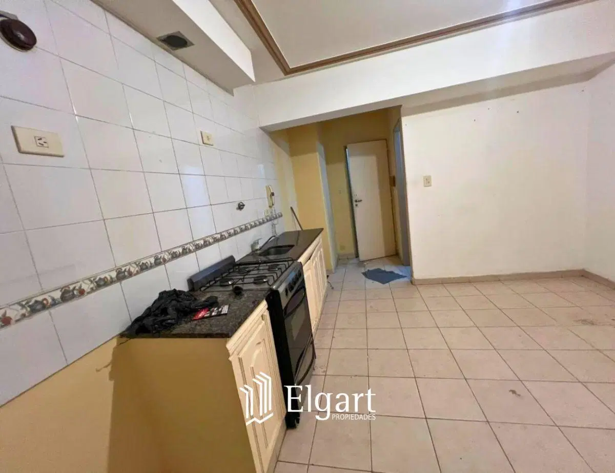 VENTA EN BARRIO SUR MONOAMBIENTE 2