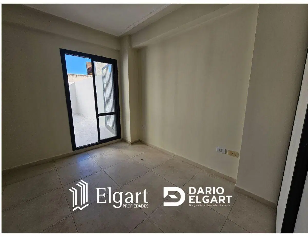 EXCELENTE DEPARTAMENTO DE 1 DORMITORIO CON PATIO 2