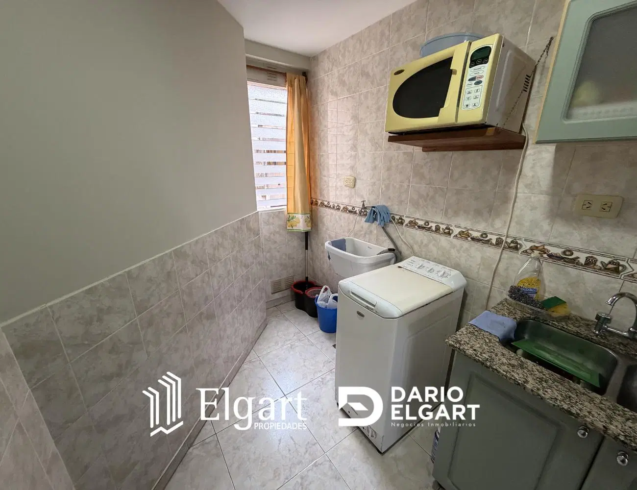 DEPARTAMENTO EN VENTA EN BARRIO SUR 4
