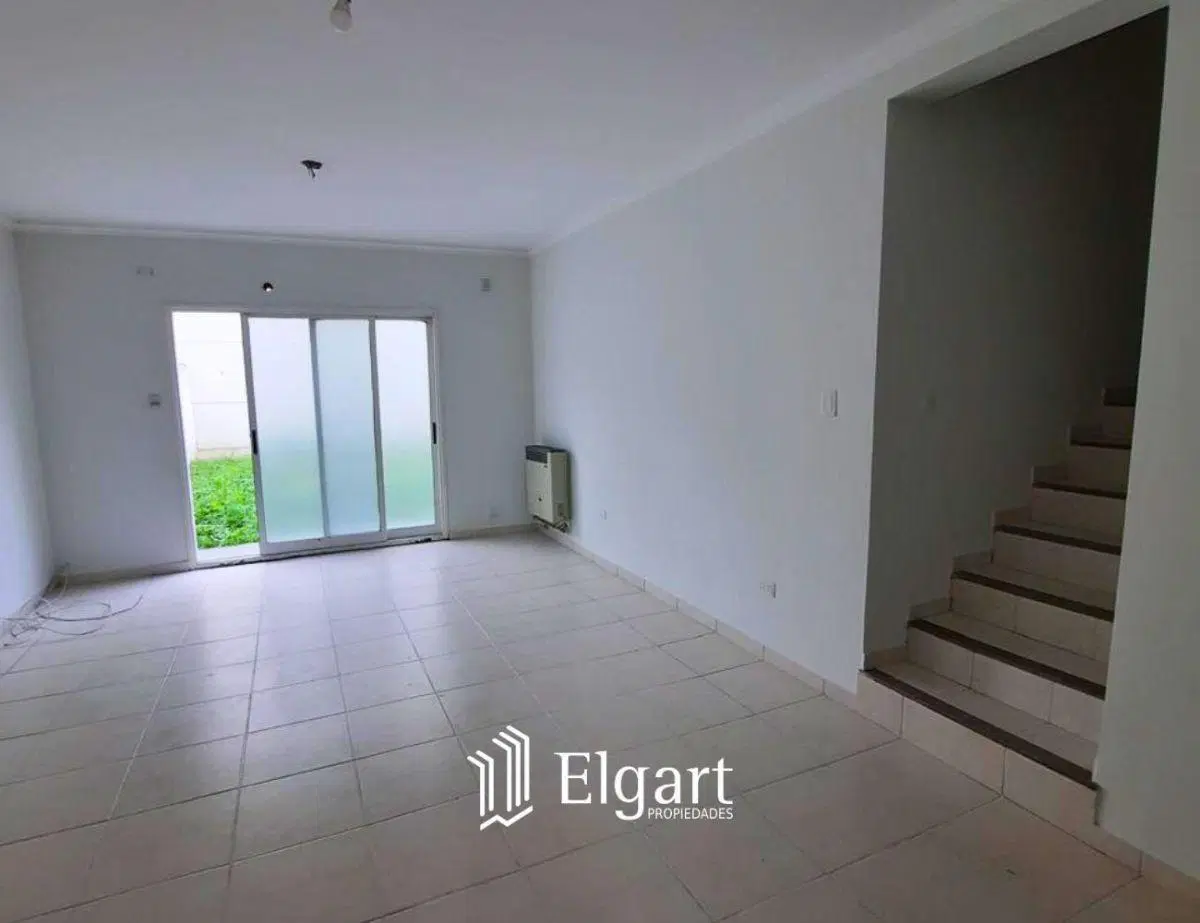 ¡Tu próximo hogar te espera! Dúplex de 3 Dormitorios en Excelente Ubicación 2
