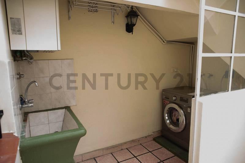 En Venta Excelente Casa Sobre Lote Propio Ideal Vivienda Mul 1