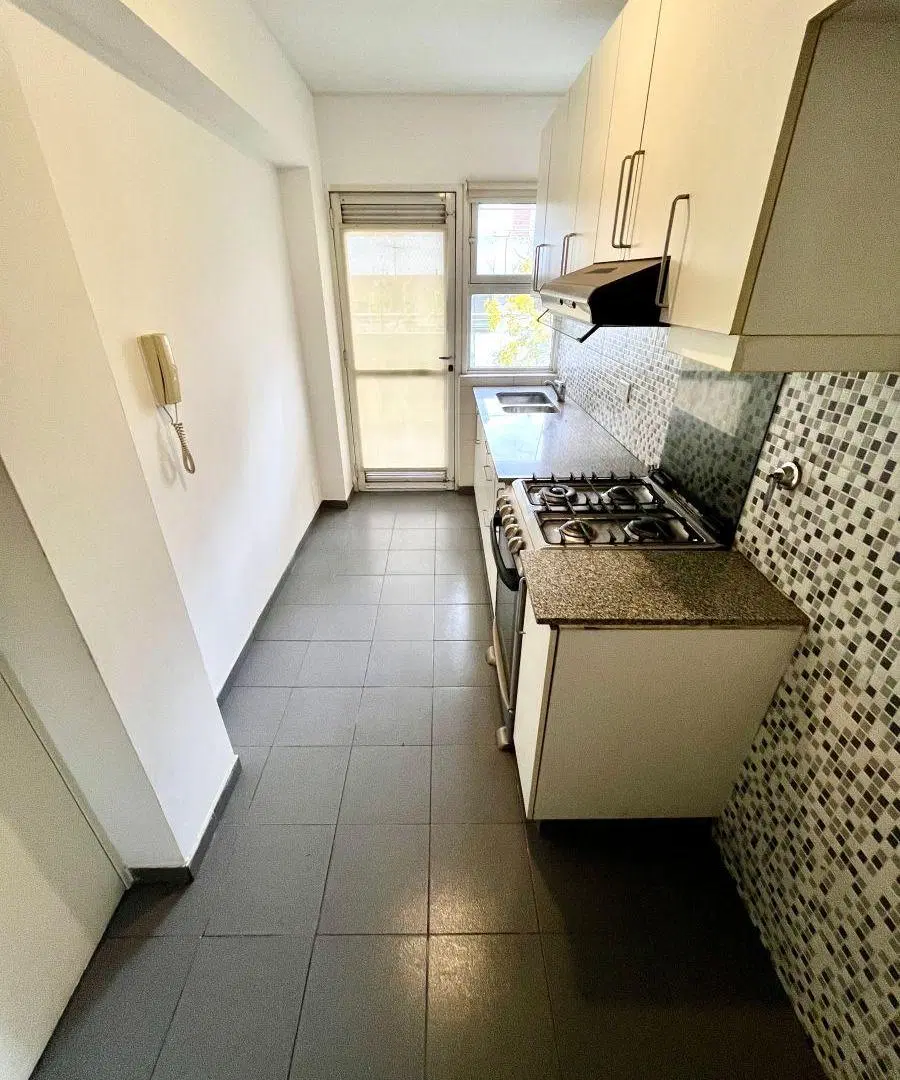 DEPARTAMENTO DE 2 DORMITORIOS EN ALQUILER EN BARRIO MARTIN ROSARIO 3