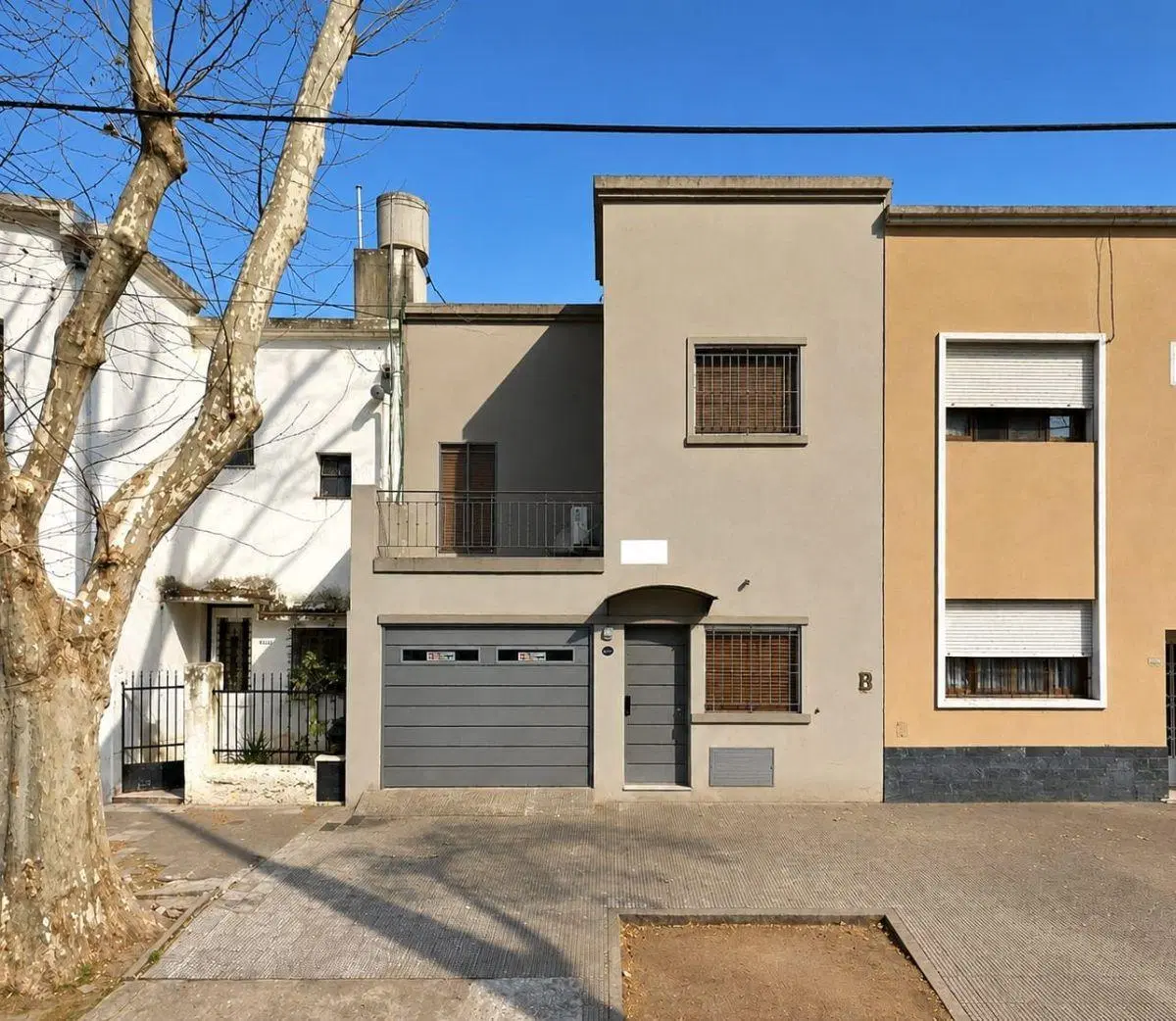 CASA DE 3 DORMITORIOS EN ROSARIO DE 150 m2. 5