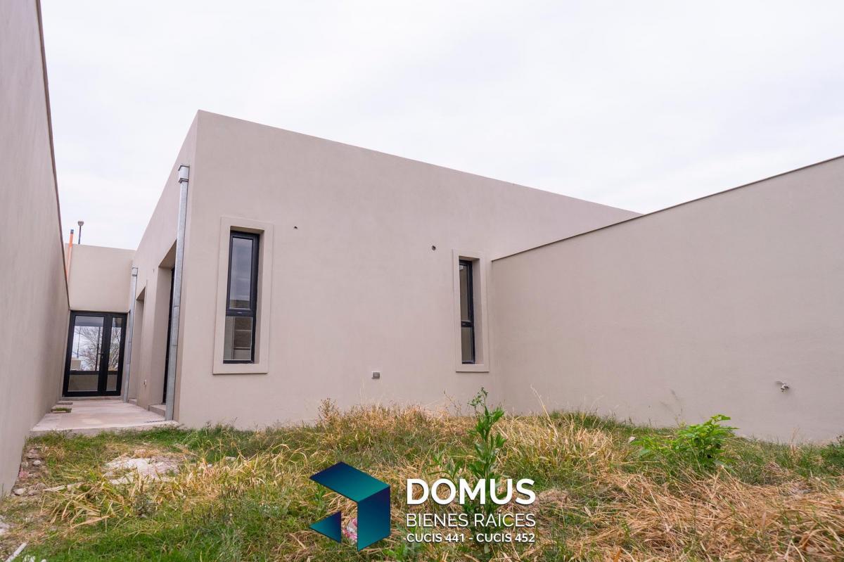 VENTA CASA VIA AURELIA CALEFACCIÓN CENTRAL CALDERA DUAL Y RADIADORES