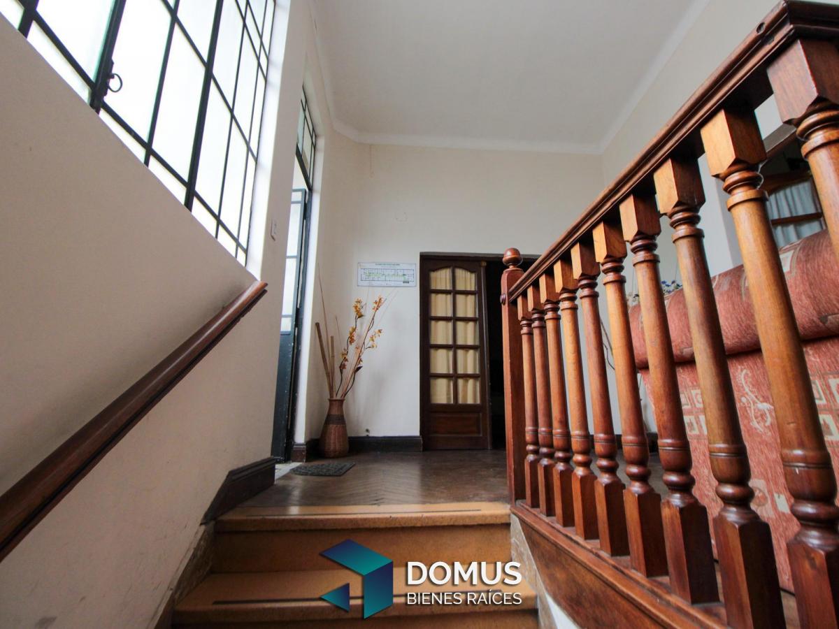 Venta Propiedad en Av Belgrano Al 600 4