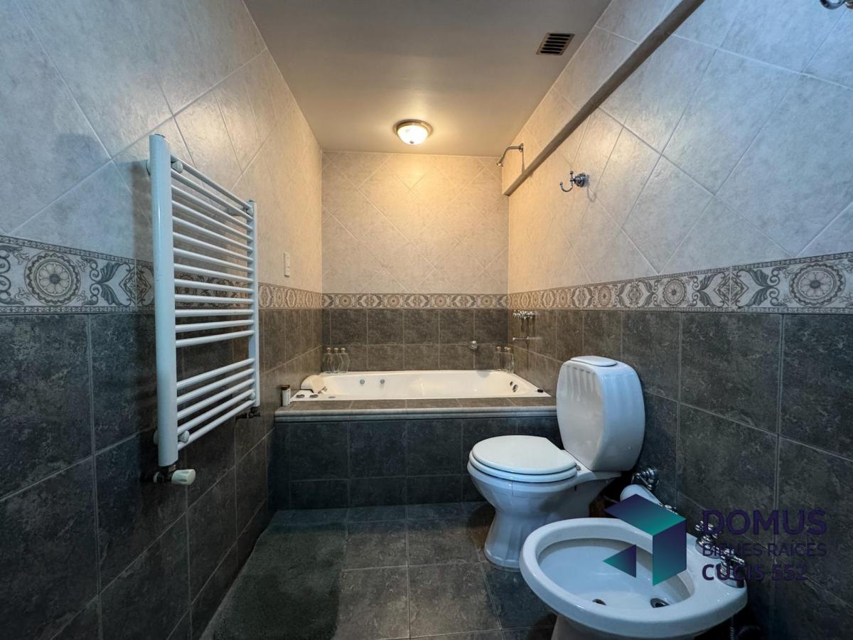 Venta Departamento Av Bicentenario de Salta 1000 3