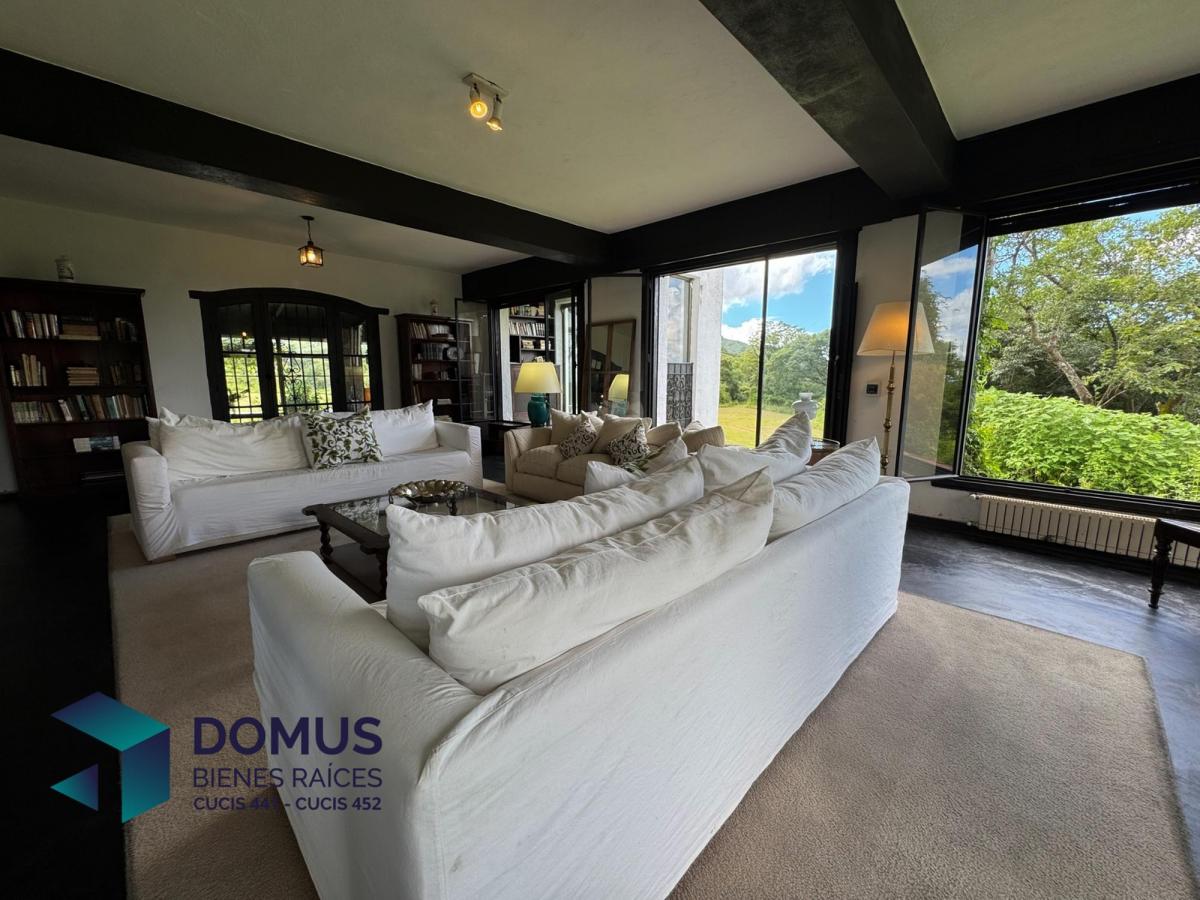 Venta Importante Predio y Casa en Lesser 4