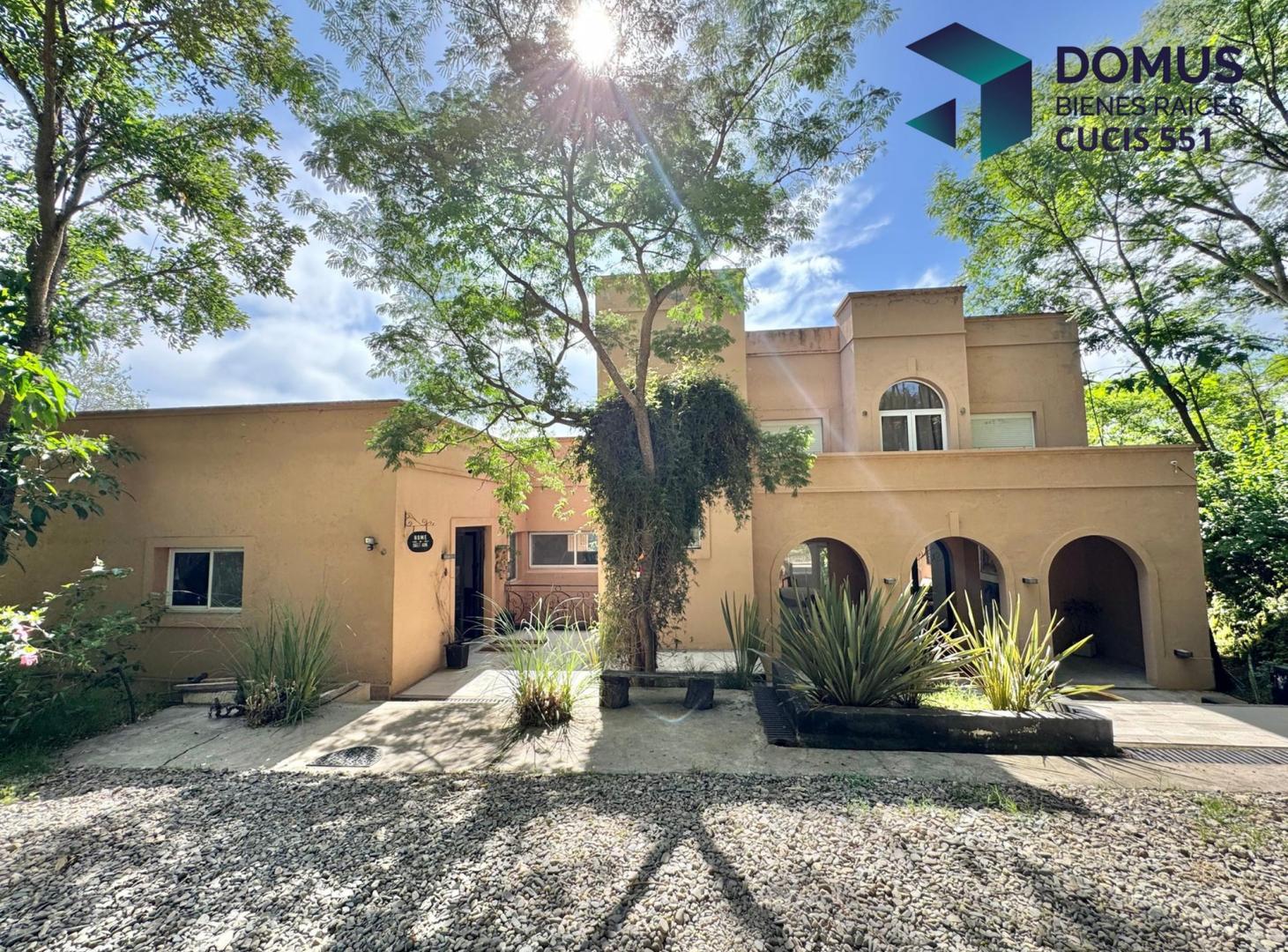 VENTA CASA SANTA MARIA DE LA AGUADA SAN LORENZO CHICO