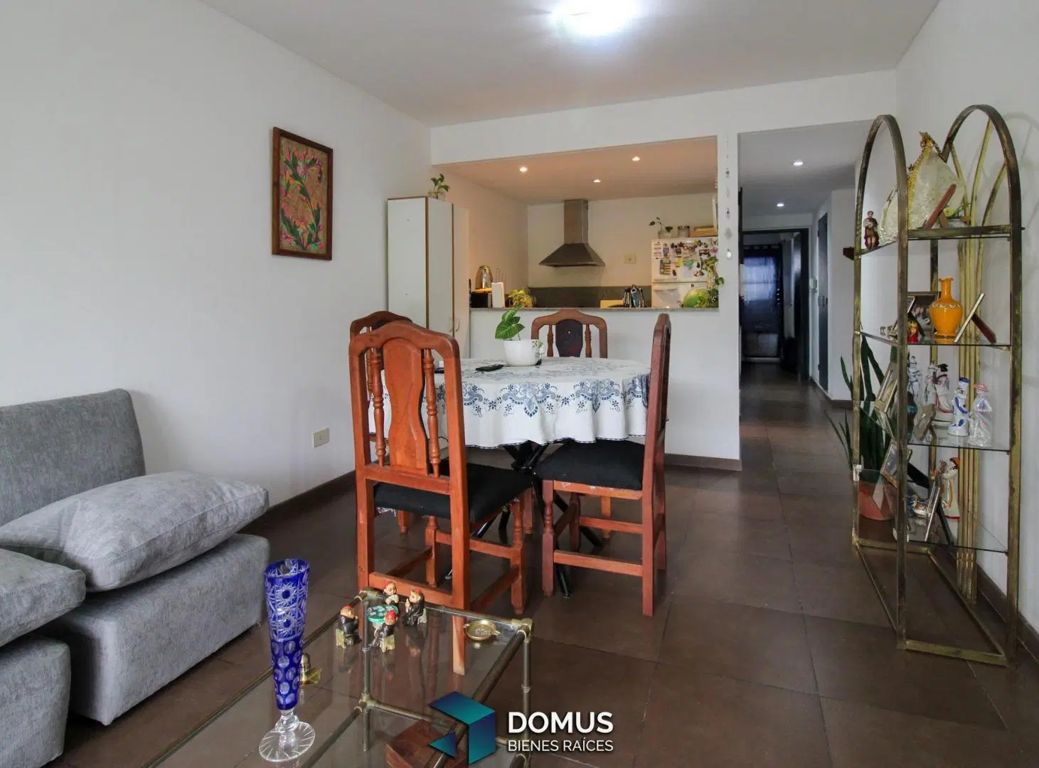VENTA DEPARTAMENTO FRENTE A PLAZA ALVARADO 2