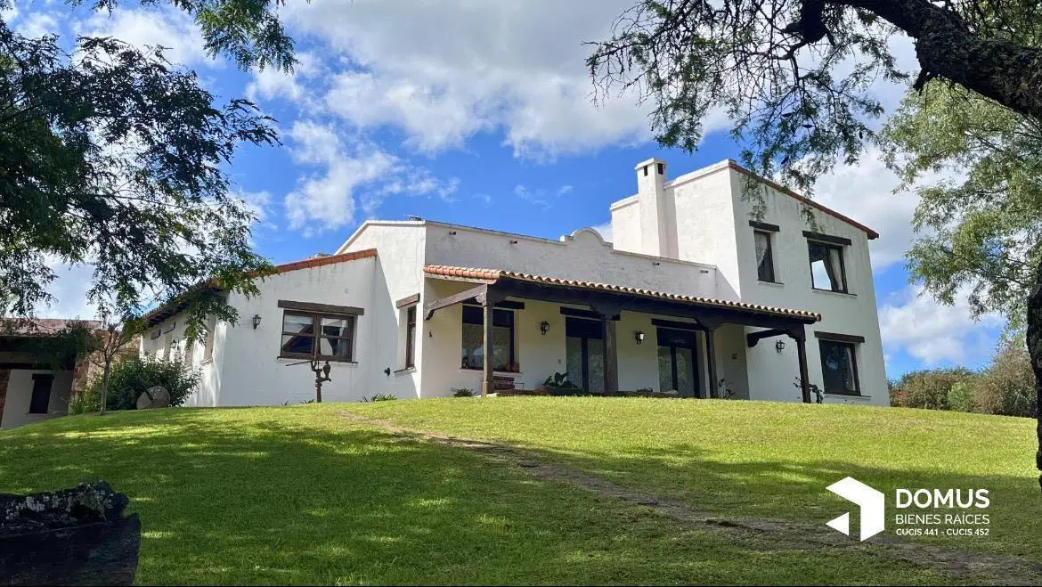 VENTA CASA LA LUCINDA I 3