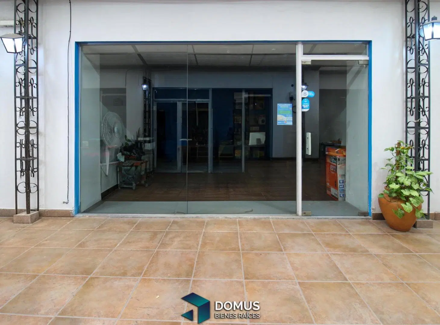 VENTA LOCAL EN MICROCENTRO 8