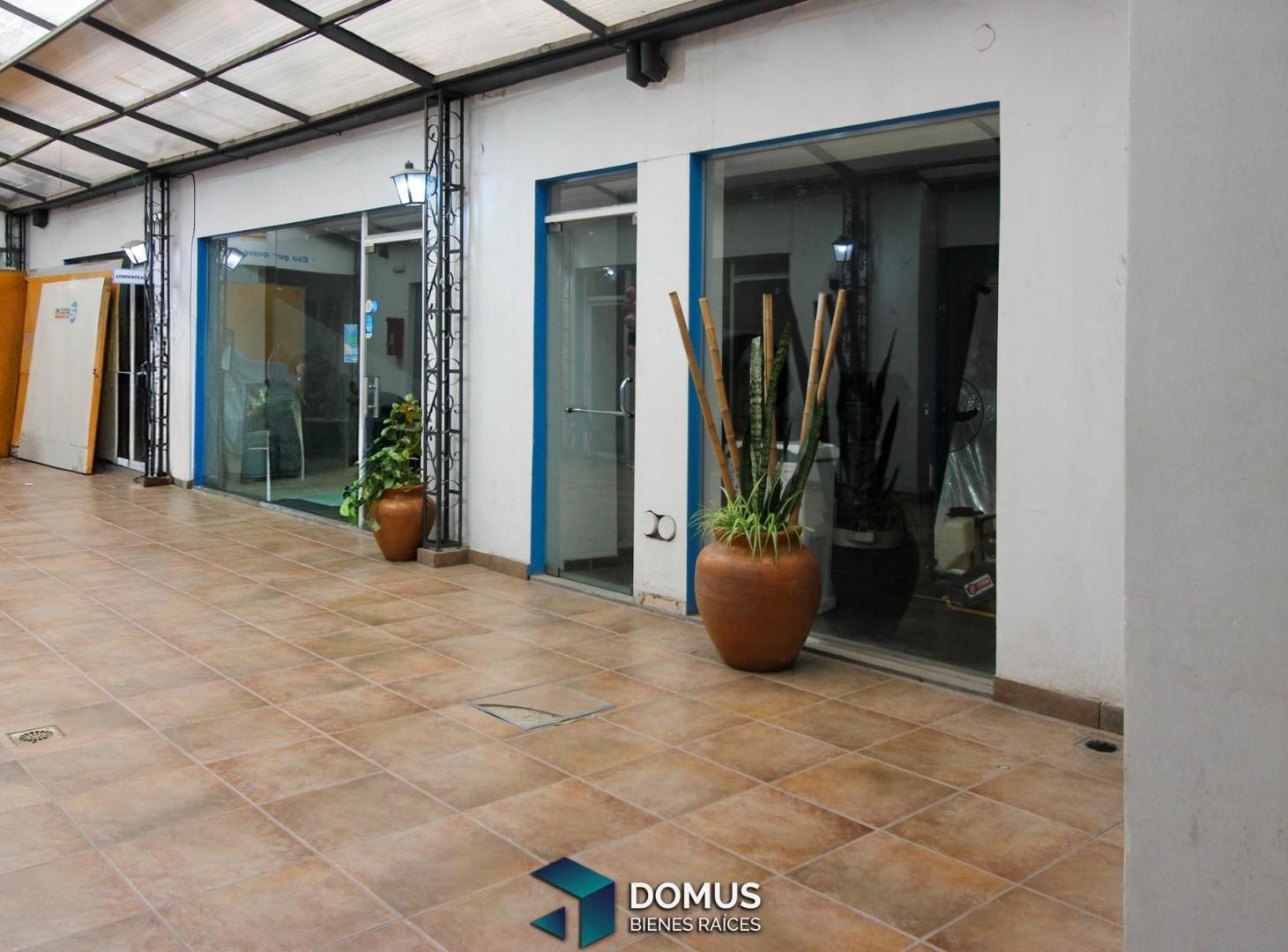 Foto de VENTA LOCAL EN MICROCENTRO, imagen 4