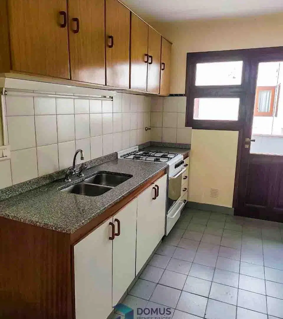 ALQUILER DEPARTAMENTO MICROCENTRO 3