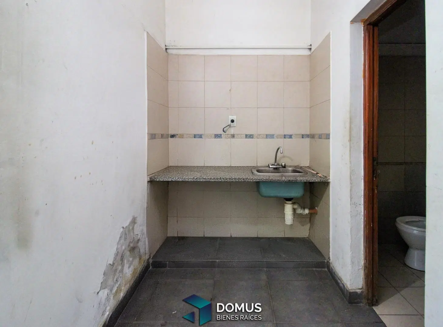 VENTA EDIFICIO AVDA. IRIGOYEN 1255 2