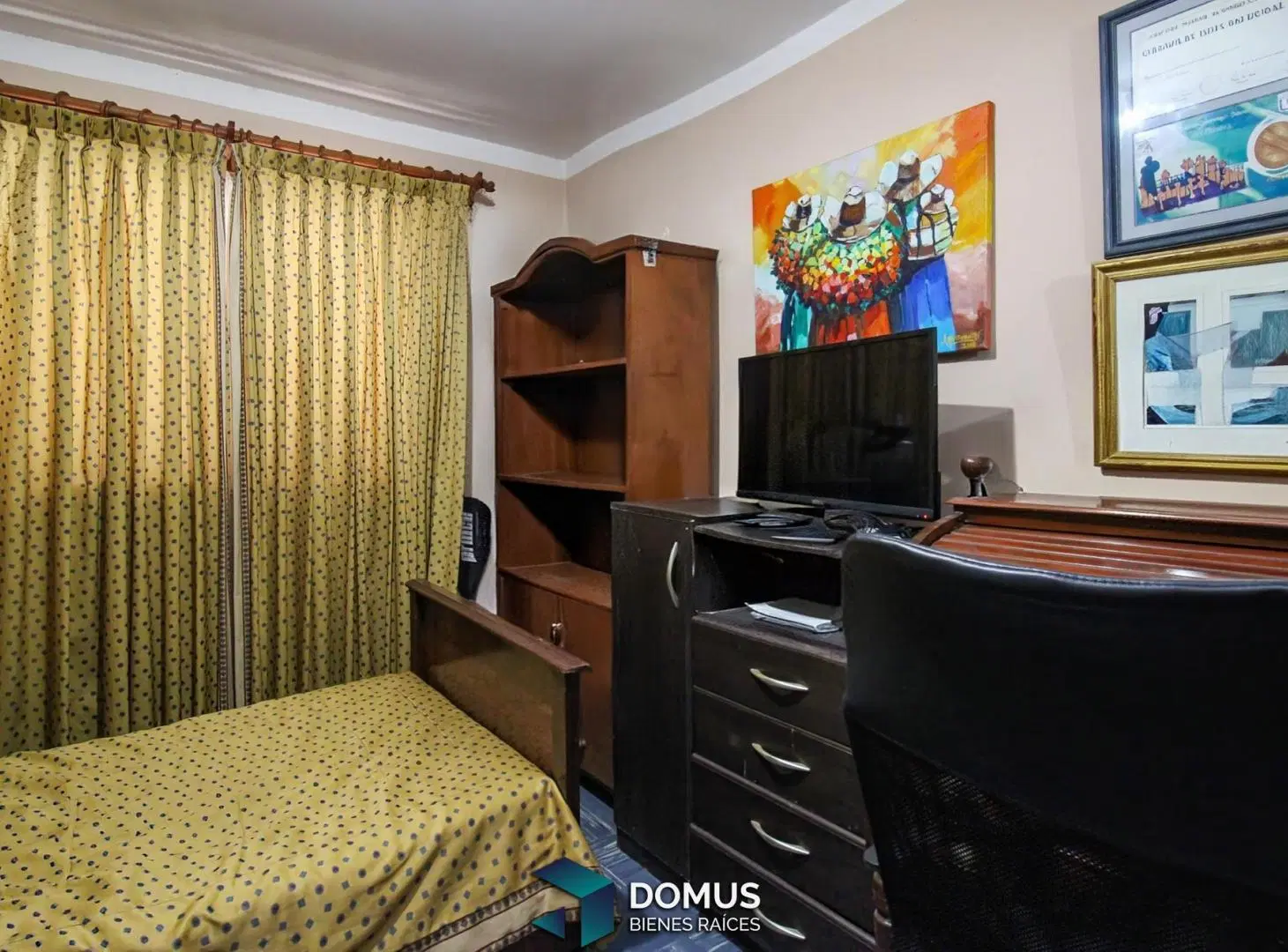 VENTA - DEPARTAMENTO PLANTA BAJA BARRIO CASINO 8