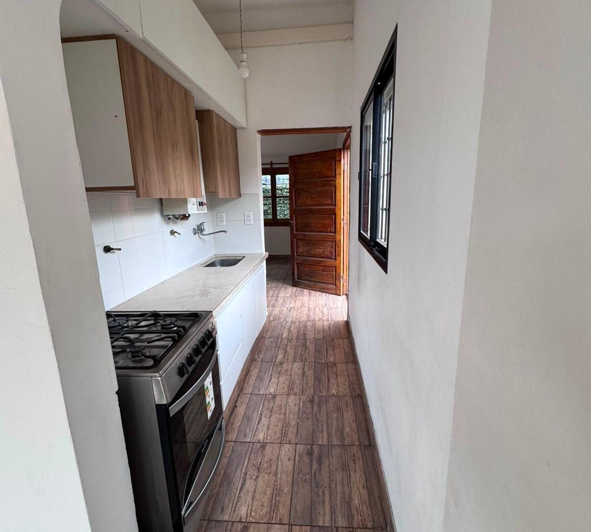Foto de ALQUILER CASA BARRIO PORTEZUELO, imagen 2